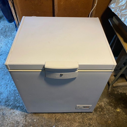 Beko freezer 200lt like new with wheels
