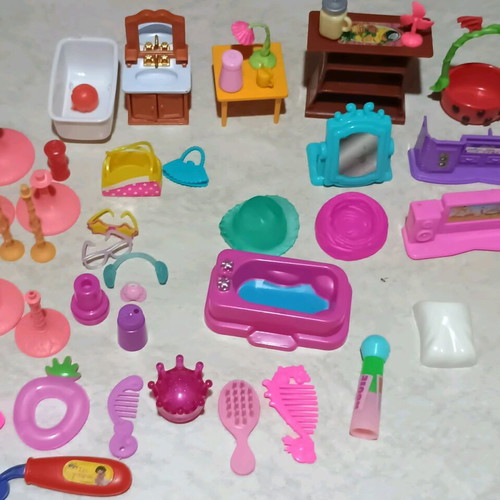 Doll furniture and accessories set of 44 pieces like new