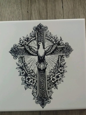 Ceramic tile with cross and Holy Spirit engraving new 15x15 cm