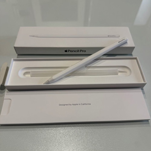 iPad Pro 11” M5 256GB Wi-Fi with Apple Pencil Pro like new