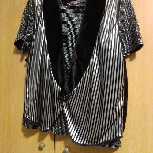 Set of three pieces for evening wear used, black satin maxi skirt, lame top and black lame vest XL
