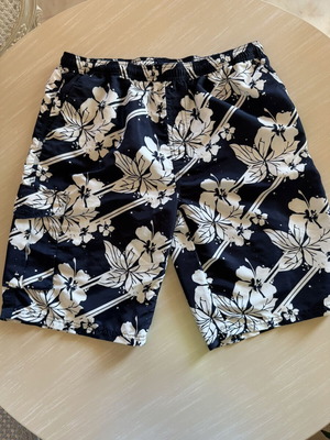 Crivit men's swim shorts XL used, blue and white floral