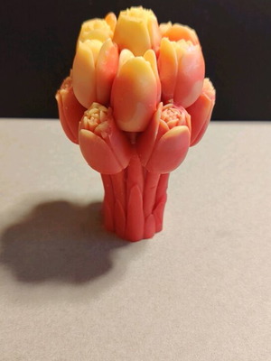 Handmade candle tulip bouquet new, soy wax