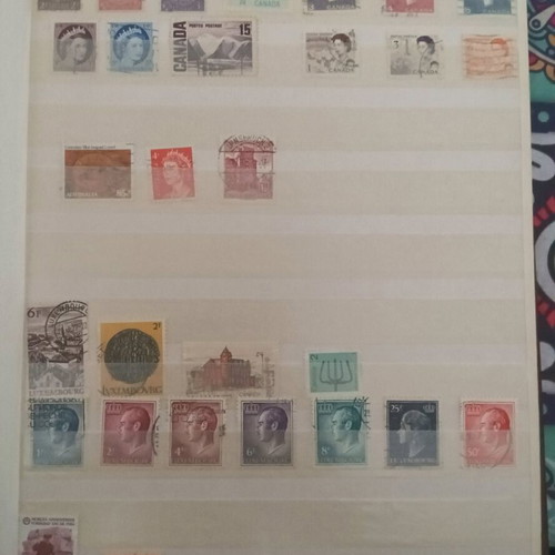 Stamp collection like new from around the world 450+