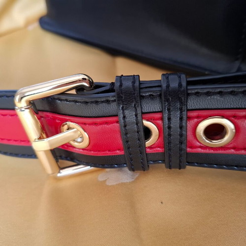 Moschino shoulder bag tricolore like new, blue and red