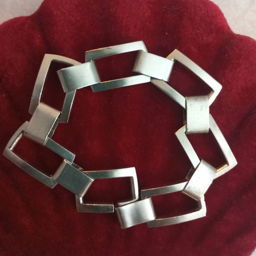 Gucci silver bracelet 925 authentic like new, length 18.5cm