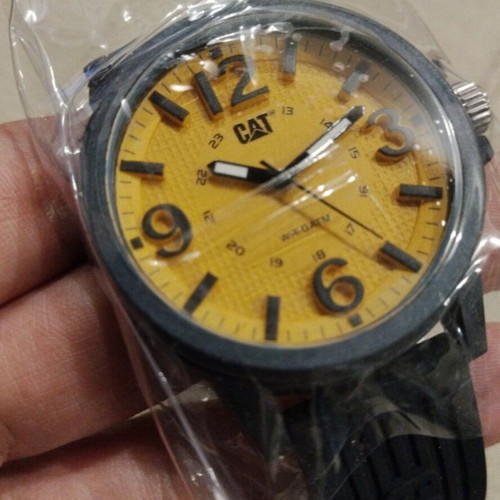 CAT Groovy men's quartz watch WR100m new