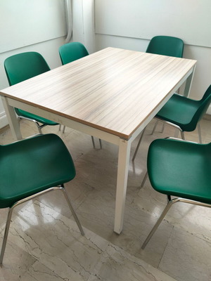 Γραφείο συνεδριάσεων σαν καινούργιο 120x80x75