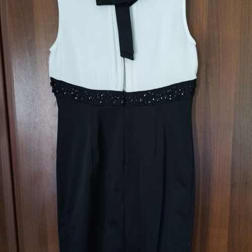 Raxevksy cocktail dress like new, black and white, size S