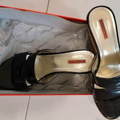 Laura Biagiotti shoes like new, black, size 40