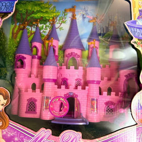 Princess Castle playset My Dream used with lights and sound