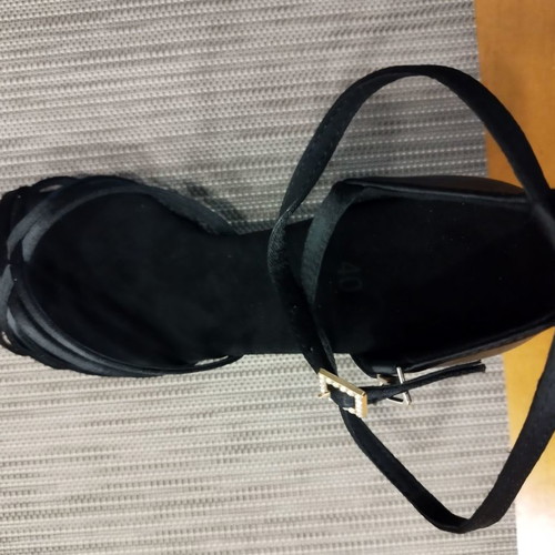 Women’s Latin Dance shoes new, size 39.5, black