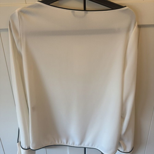 Zara white blouse with black piping new, size M