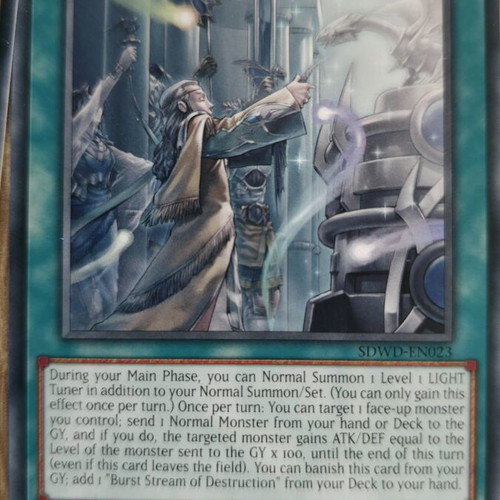 Blue Eyes White Dragon set like new with extras gifts in cases