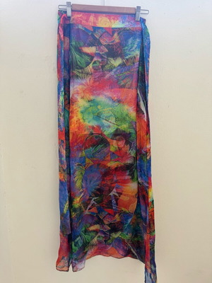 Maxi colorful skirt like new, airy and lightweight
