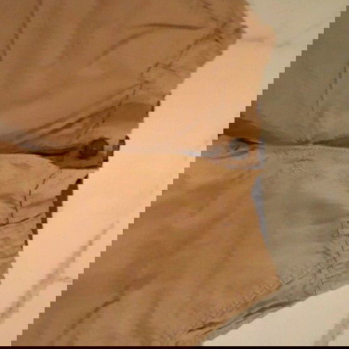 Παιδική υφασμάτινη βερμούδα H&M σαν καινούργια, μπεζ, 4-6 ετών