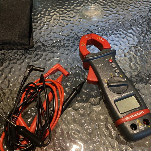 Digital clamp meter Facom 712A like new with case