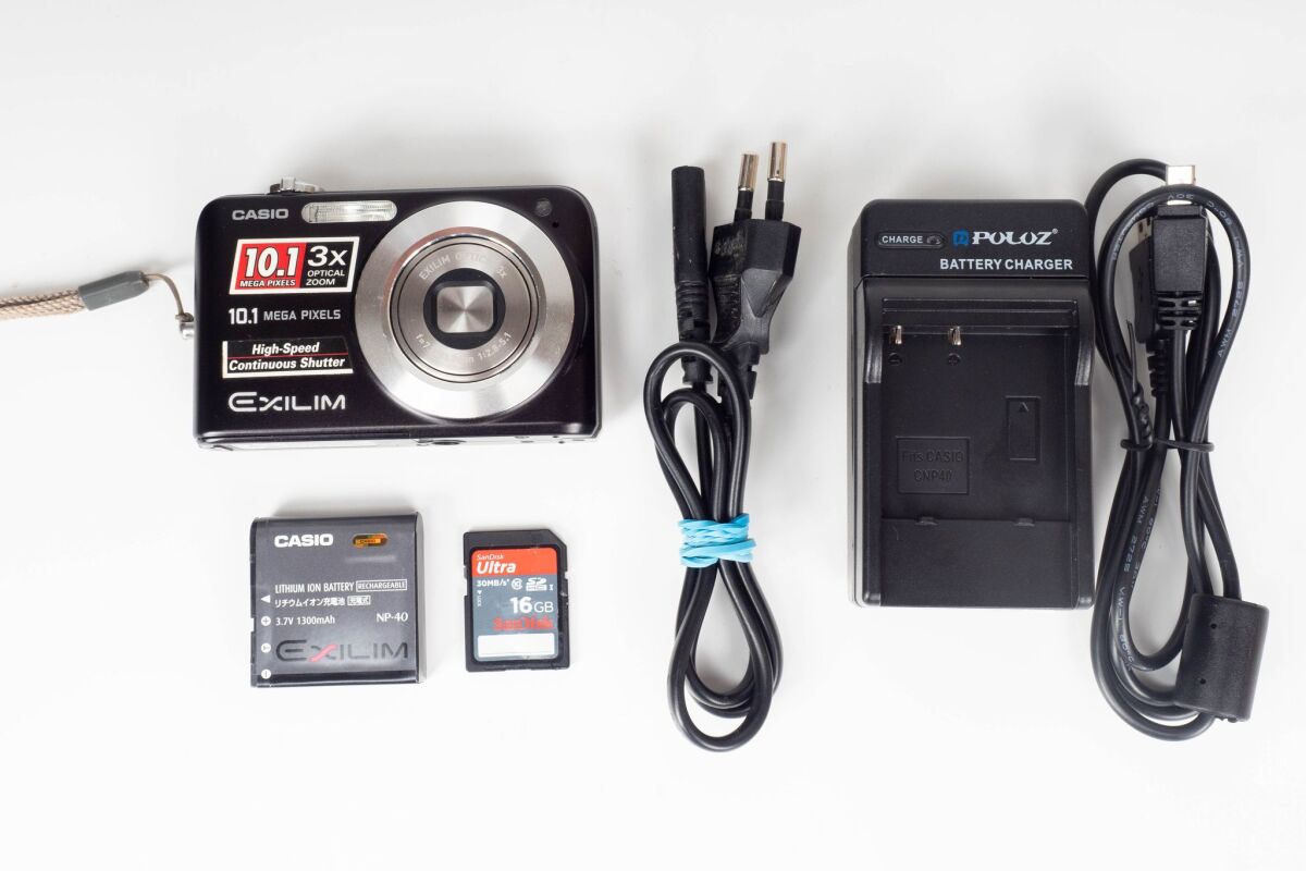 Casio Exilim EX-Z1050 digital camera used - € 160,00 - Vendora.cy