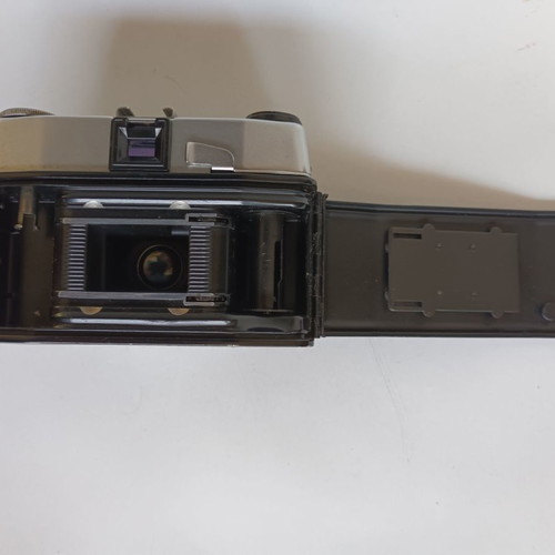 Dacora 35 mm camera used with case, German made
