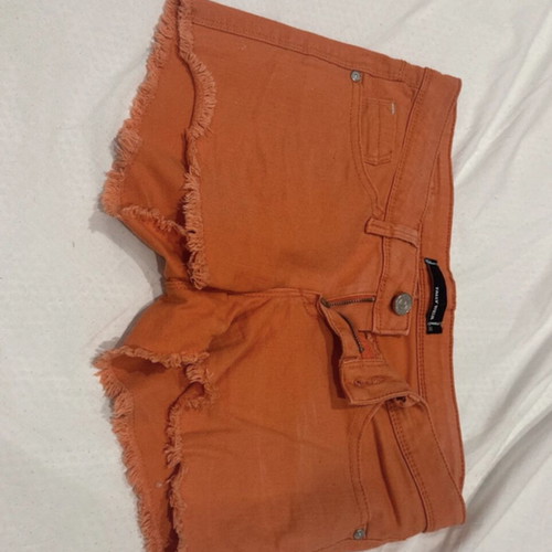 Tally Weill shorts orange like new, size 36