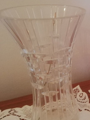 Crystal vase like new