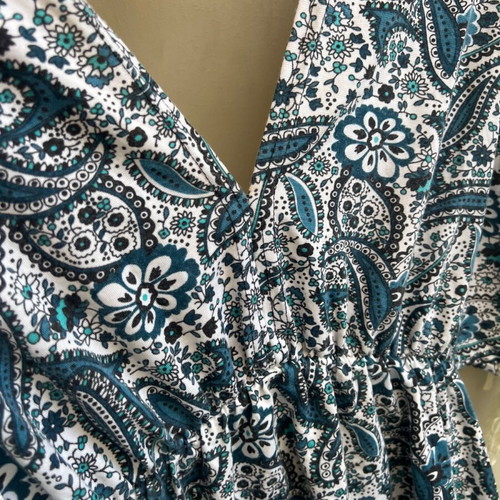 Blouse dress with blue paisley and white fringes like new, size S