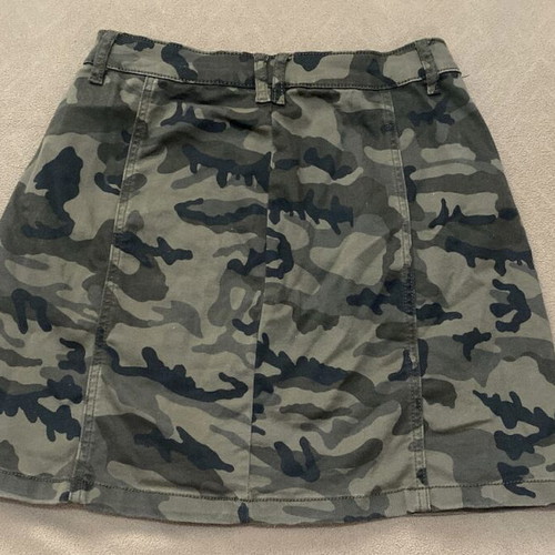Stretchy Denim Camouflage Skirt like new by Stradivarius