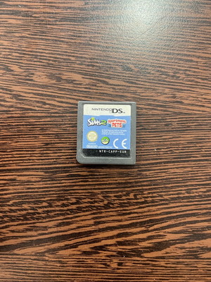 The Sims 2: Apartment Pets Nintendo DS used
