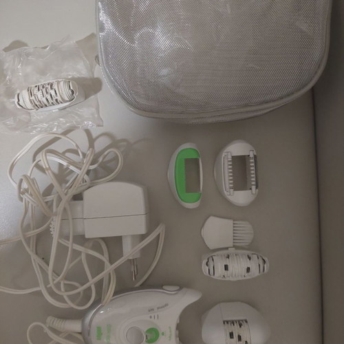 Braun SilkEpil Xelle epilator used with 5 heads and accessories