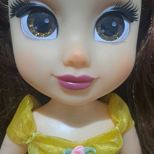 Disney Belle doll like new collectible