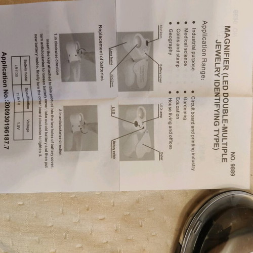 LED magnifier new with double and multiple magnification for jewelry
