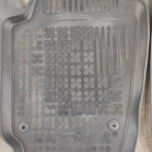 Marke Plastic Floor Mats for VW Polo 6C, 6R like new