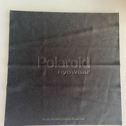 Polaroid glasses case like new with cleaning cloth