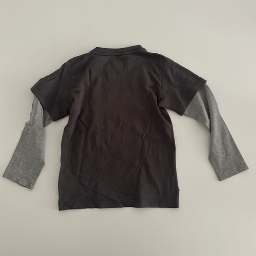 Nike boys' layered look shirt size 6-7 years like new