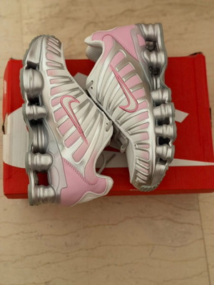 Nike Shox TL розово и сребристо нови дамски спортни обувки номер 38