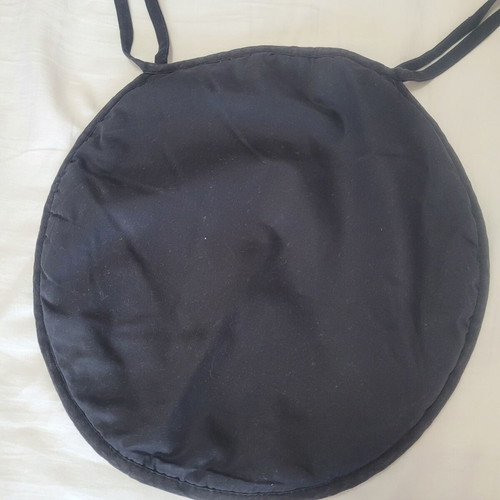 Black stool cushion with cords, 35x35 cm
