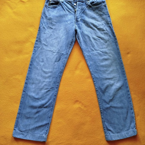 Armani Jeans men's size 32 like new
