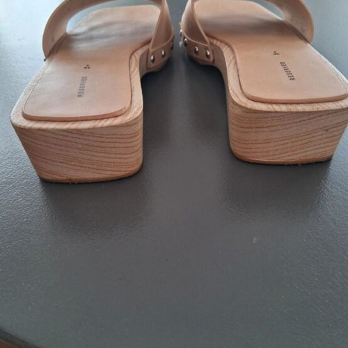 Clogs Reserved nude leather like new, size 38