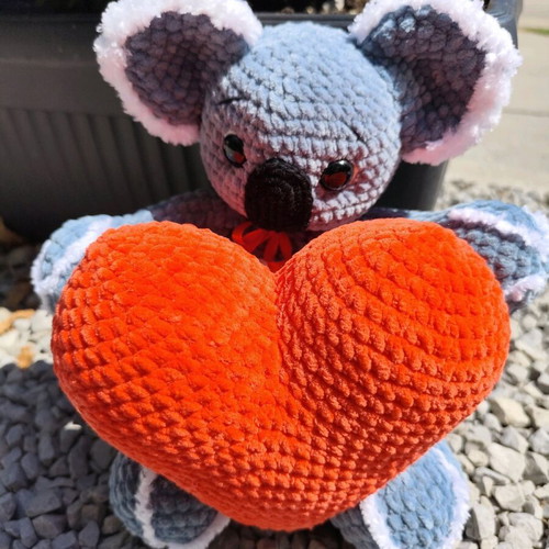 Crocheted Koala with Red Heart new