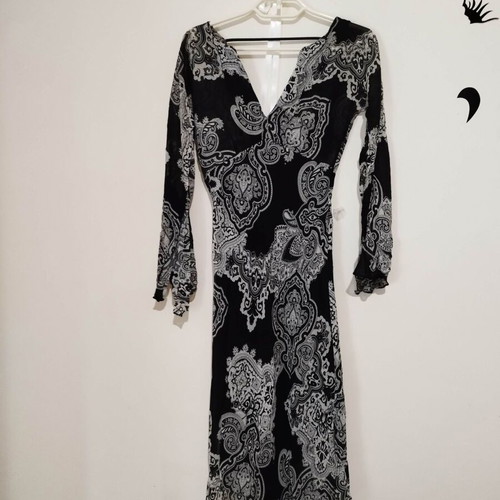 Asymmetric long dress XS black and white like new