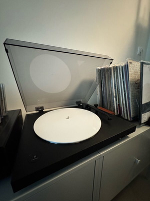 Acrylic Slipmat 12” λευκό glossy 3mm για πικάπ σαν καινούργιο