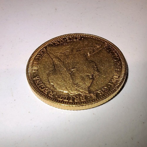 Gold coin 1896 Victoria 22 carats new