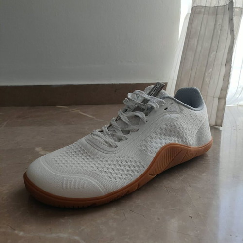 Nunorm women's shoes new, size 40.5, white athletic