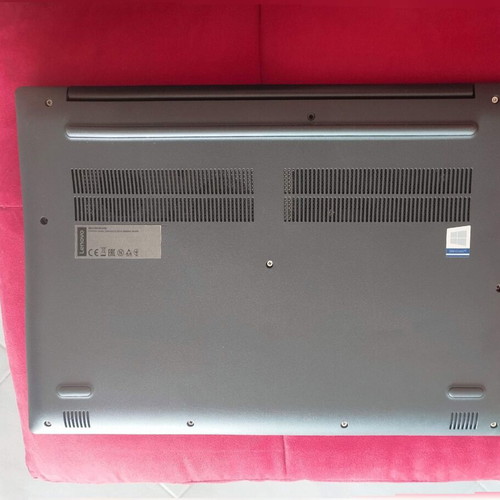 Lenovo Ideapad 330 laptop 15.6 inch, i5 8300, 8GB DDR4, 500GB SSD, GTX 1050 2GB