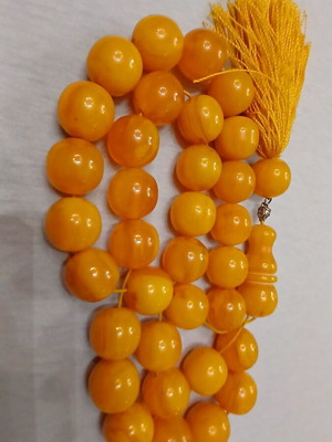 Mastic Bakelite Worry Beads used from Iraq 1997