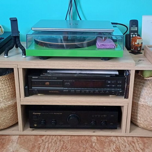 TV unit melamine like new, extendable length 124x35x38 cm