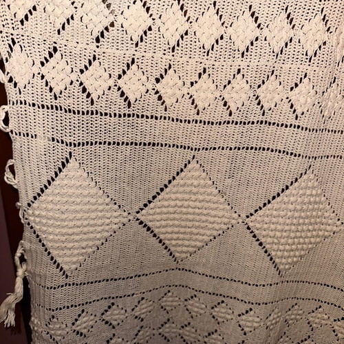 Handmade knitted blanket ecru with geometric pattern, like new