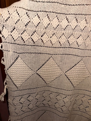 Handmade knitted blanket ecru with geometric pattern, like new