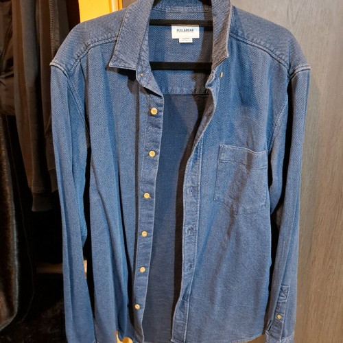 Blue denim-style shirt Pull & Bear like new