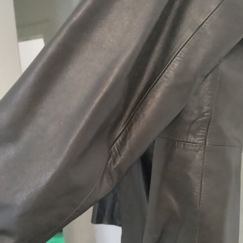 Leather jacket black like new, size N46-50